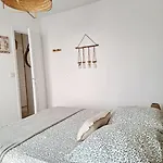 Chez Leonie *